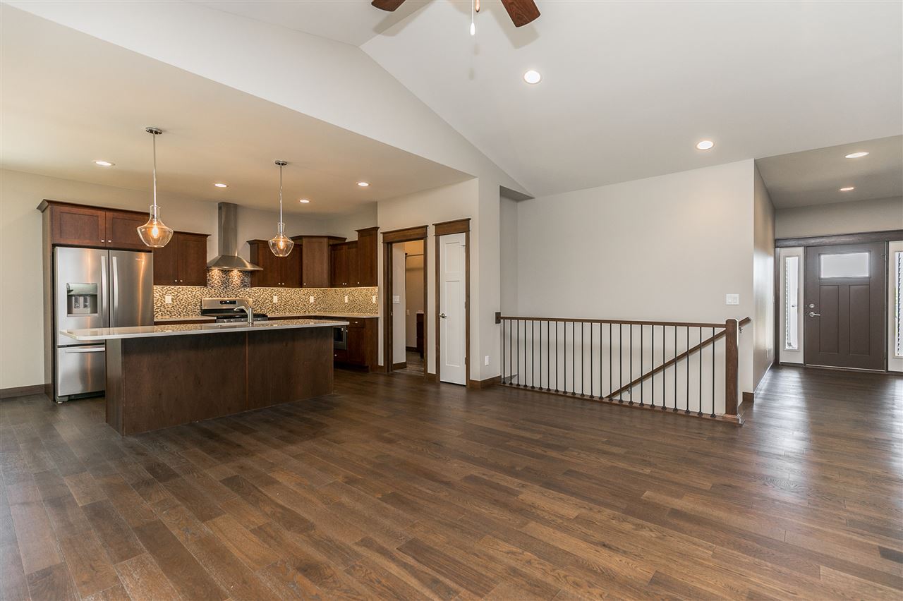 1503 3rd Street Southwest Mount Vernon, IA 52314 - Photo 8 of 32 Gallery Image 8