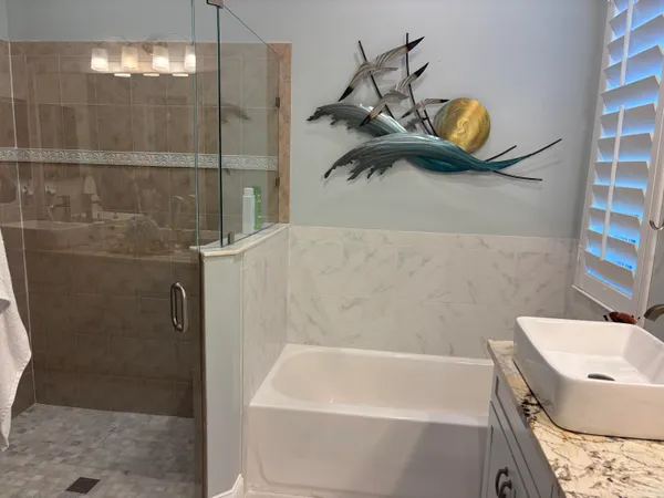 $898,000 | 140 Via Rosina, Jupiter, FL 33458