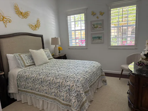 $898,000 | 140 Via Rosina, Jupiter, FL 33458