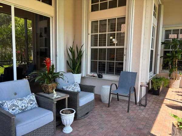 $898,000 | 140 Via Rosina, Jupiter, FL 33458