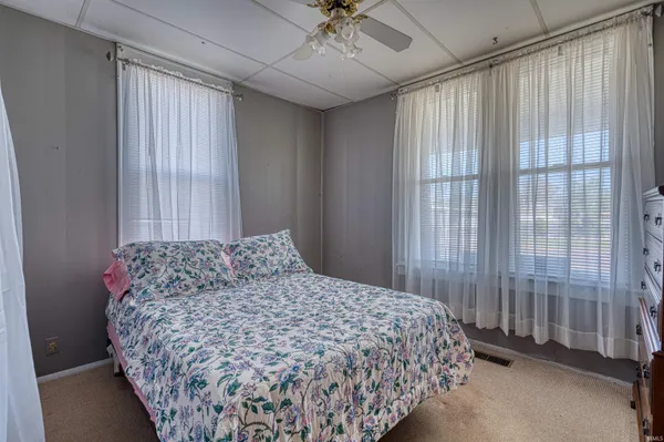 $175,000 | 1400 North Boeke Road, Evansville, IN 47711