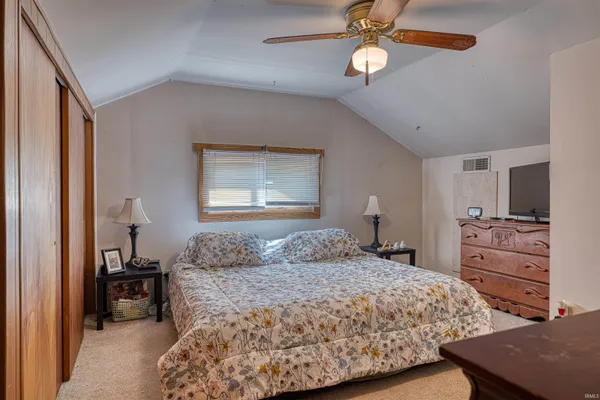 $175,000 | 1400 North Boeke Road, Evansville, IN 47711