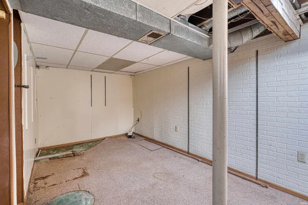 $175,000 | 1400 North Boeke Road, Evansville, IN 47711