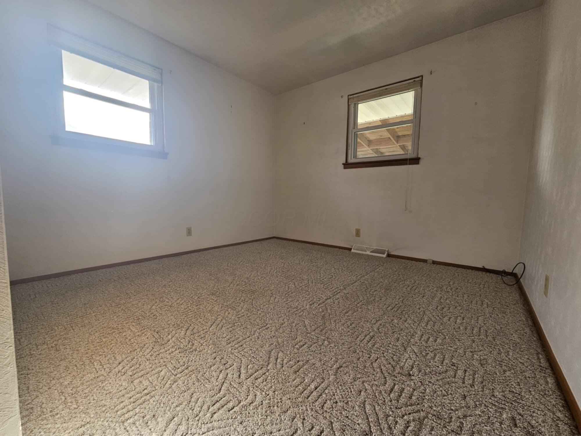 521 Partridge Road Heath, OH 43056 - Photo 15 of 30 00b23155-96de-46f5-ae48-c9d1db50f918