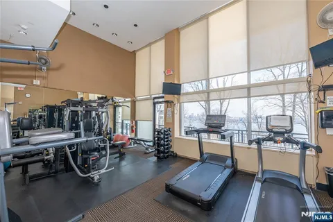 $185,000 | 1 Horizon Road, Unit 403, Fort Lee, NJ 07024