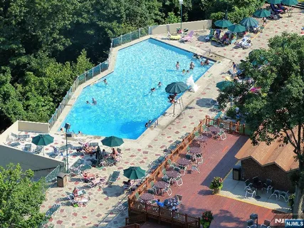 $185,000 | 1 Horizon Road, Unit 403, Fort Lee, NJ 07024