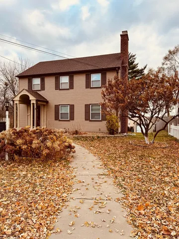 $3,500 | 115 East 58th Street, Minneapolis, MN 55419