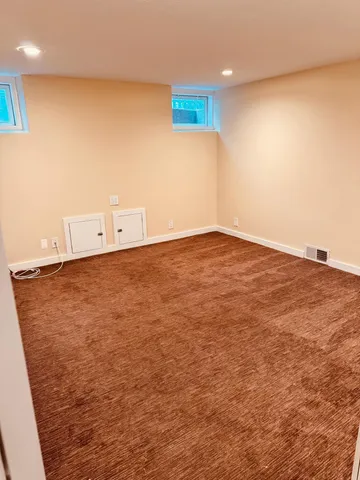 $3,500 | 115 East 58th Street, Minneapolis, MN 55419