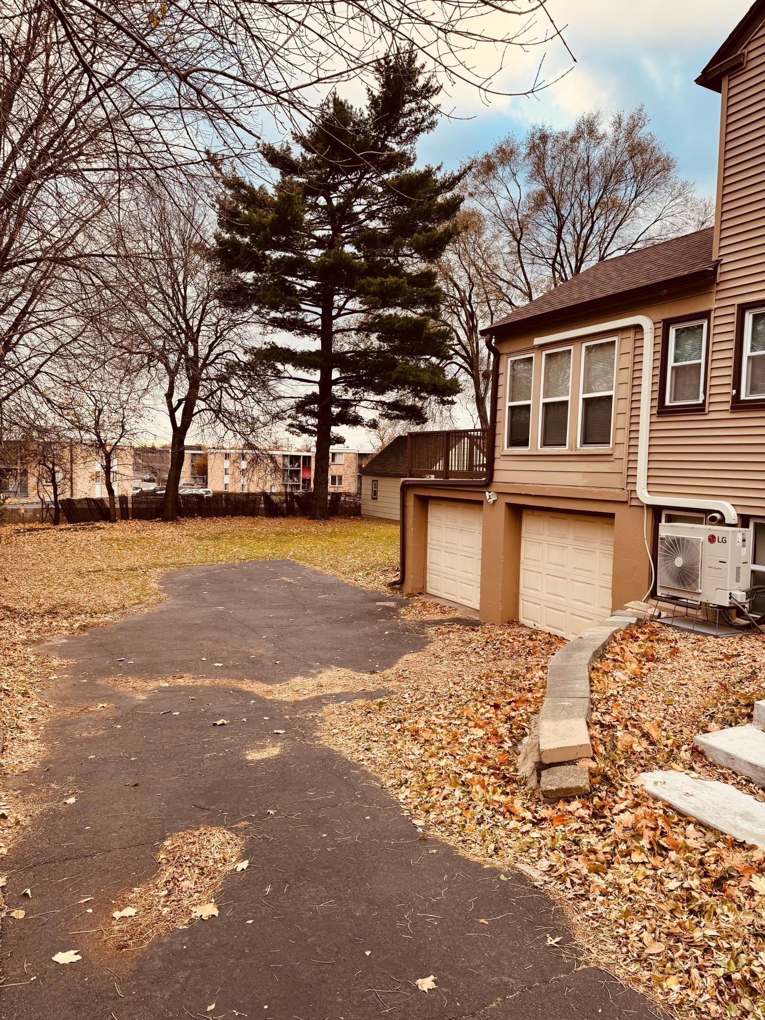 115 East 58th Street Minneapolis, MN 55419 - Photo 2 of 19