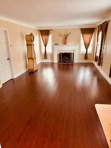 $3,500 | 115 East 58th Street, Minneapolis, MN 55419