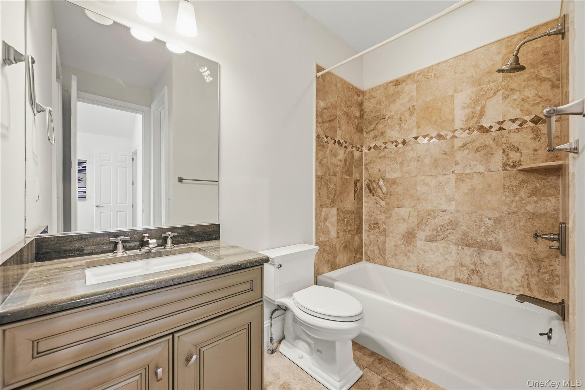 11 Manno Farm Road Warwick, NY 10990 - Photo 28 of 47 Ensuite Bathroom