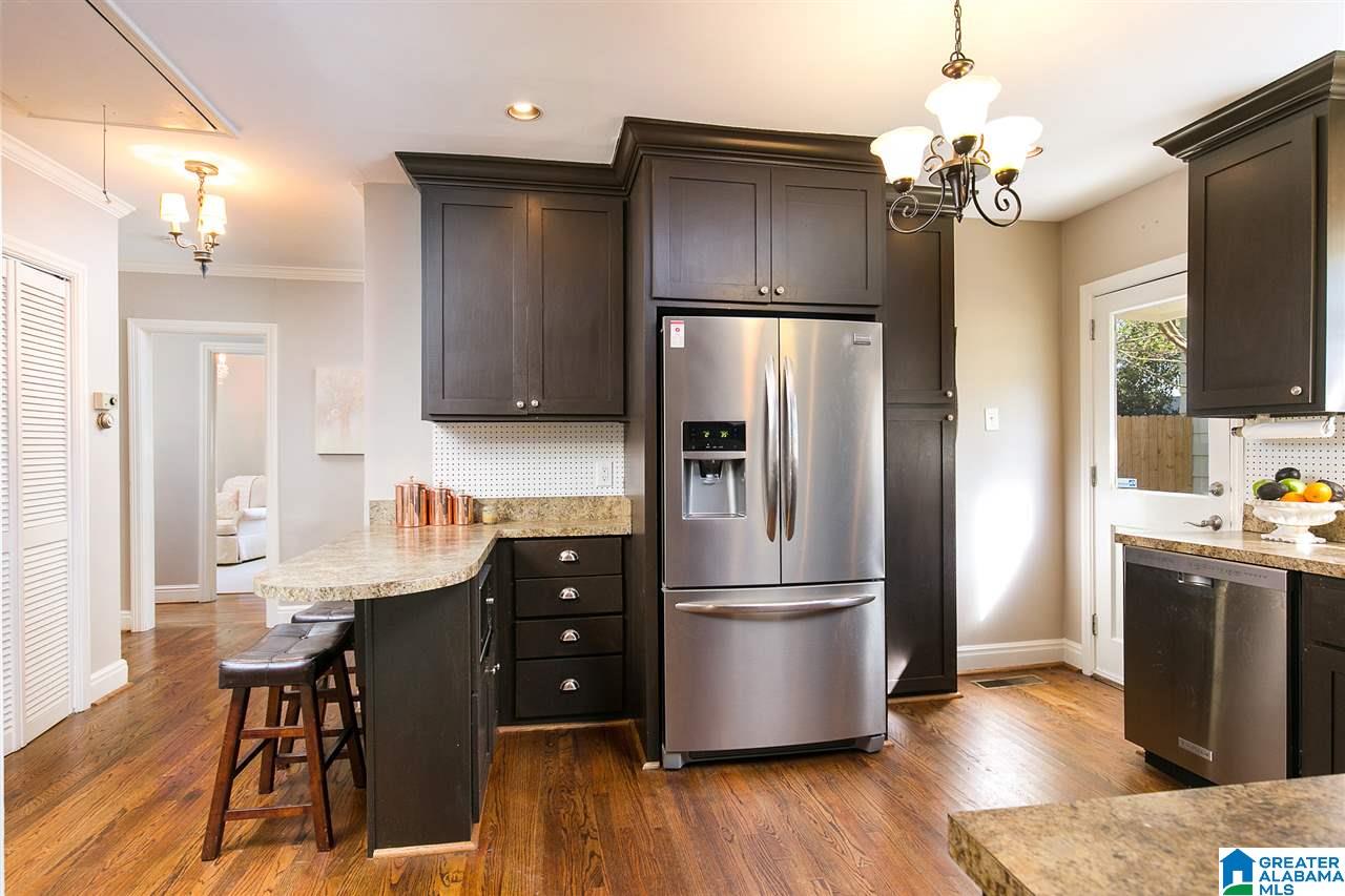 1832 Lancaster Road Birmingham, AL 35209 - Photo 11 of 23