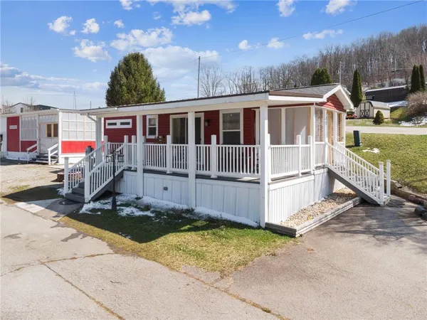 $69,000 | 300 Clubhouse Drive, Donegal, PA 15628