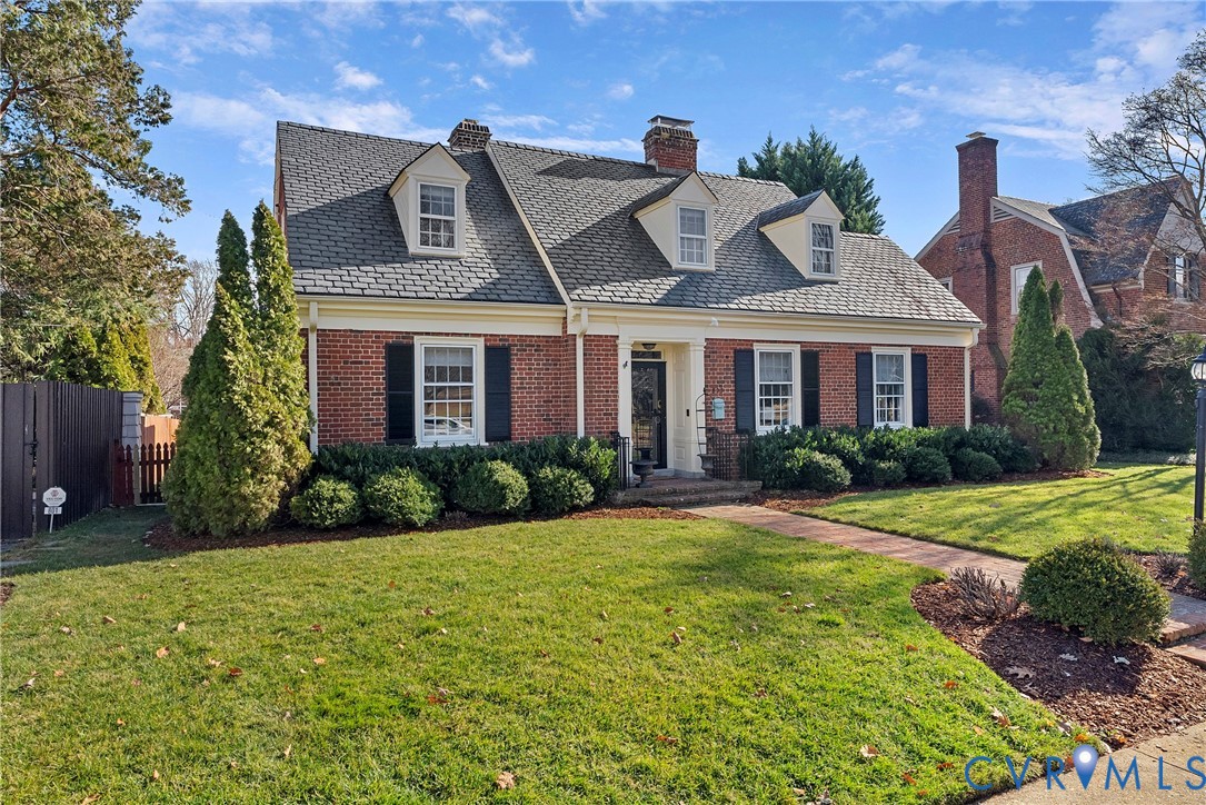 803 Spottswood Road Richmond, VA 23220 - Photo 2 of 50 a front view of a house with garden