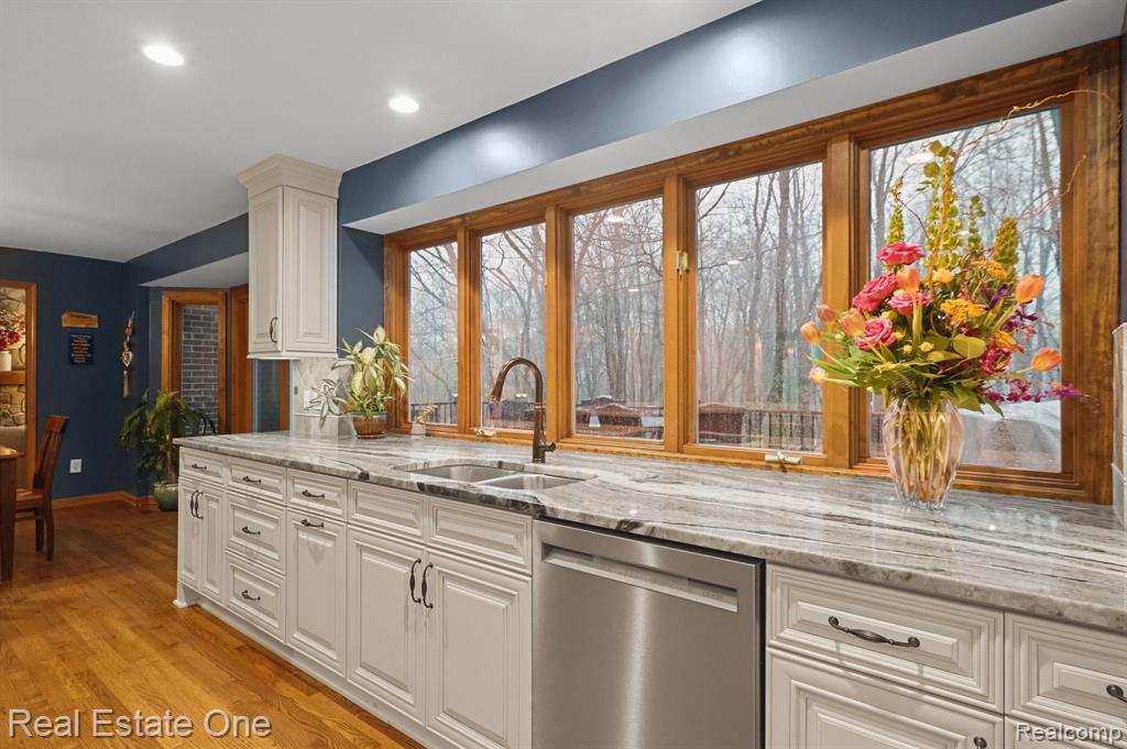 3746 Merriweather Lane Rochester Hills, MI 48306 - Photo 24 of 44 Gallery Image 24