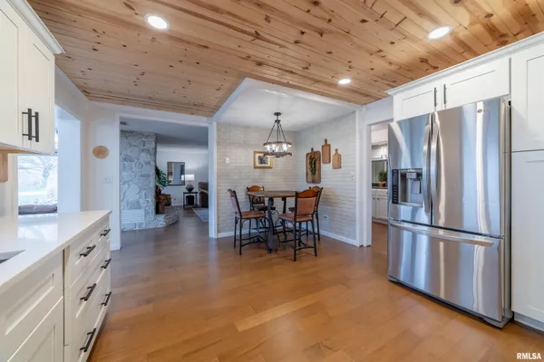 $365,000 | 1431 Donlee Street, Quincy, IL 62305