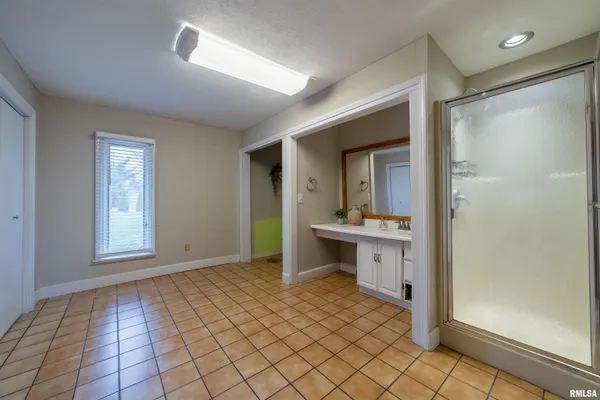 $354,000 | 1431 Donlee Street, Quincy, IL 62305