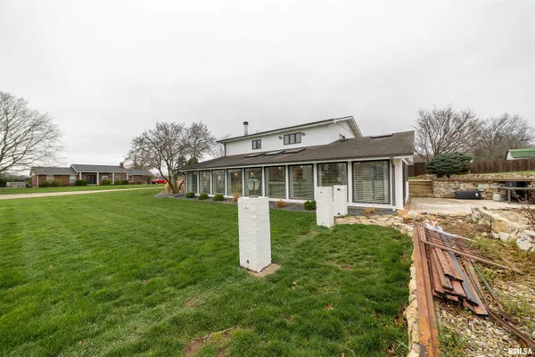 $365,000 | 1431 Donlee Street, Quincy, IL 62305