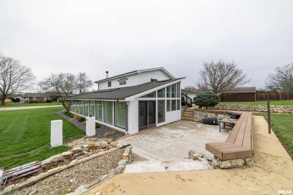 $365,000 | 1431 Donlee Street, Quincy, IL 62305