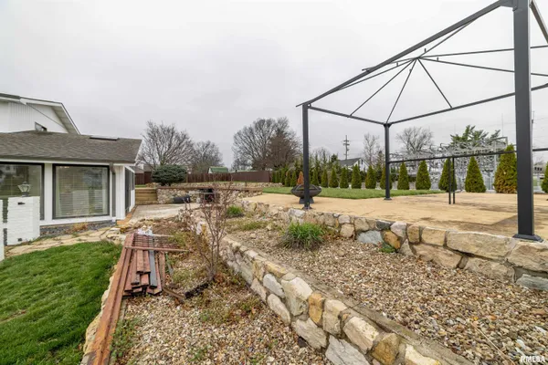 $365,000 | 1431 Donlee Street, Quincy, IL 62305