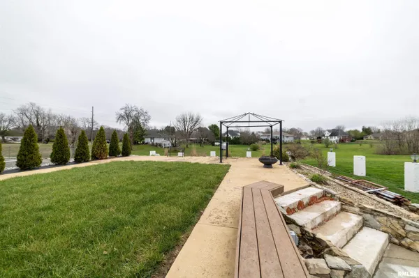 $354,000 | 1431 Donlee Street, Quincy, IL 62305