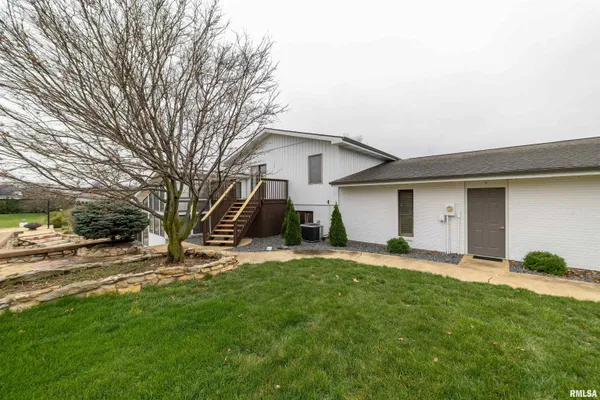 $354,000 | 1431 Donlee Street, Quincy, IL 62305