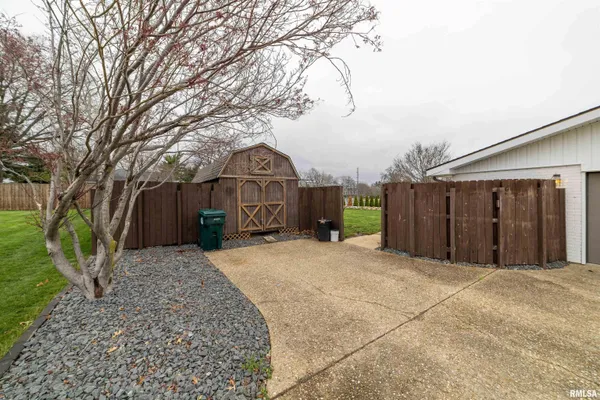 $354,000 | 1431 Donlee Street, Quincy, IL 62305