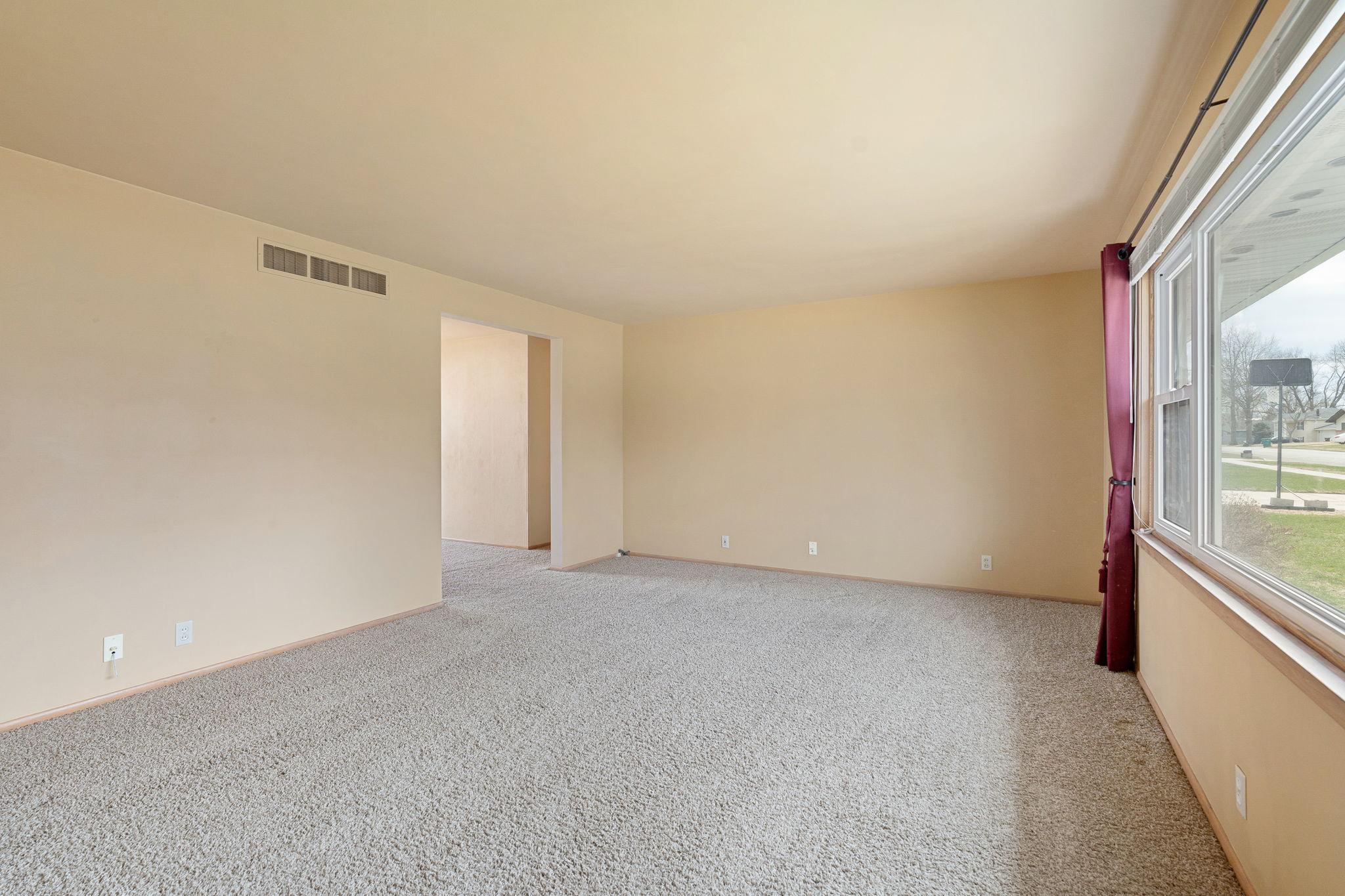 2005 11th Street Southwest Austin, MN 55912 - Photo 18 of 42