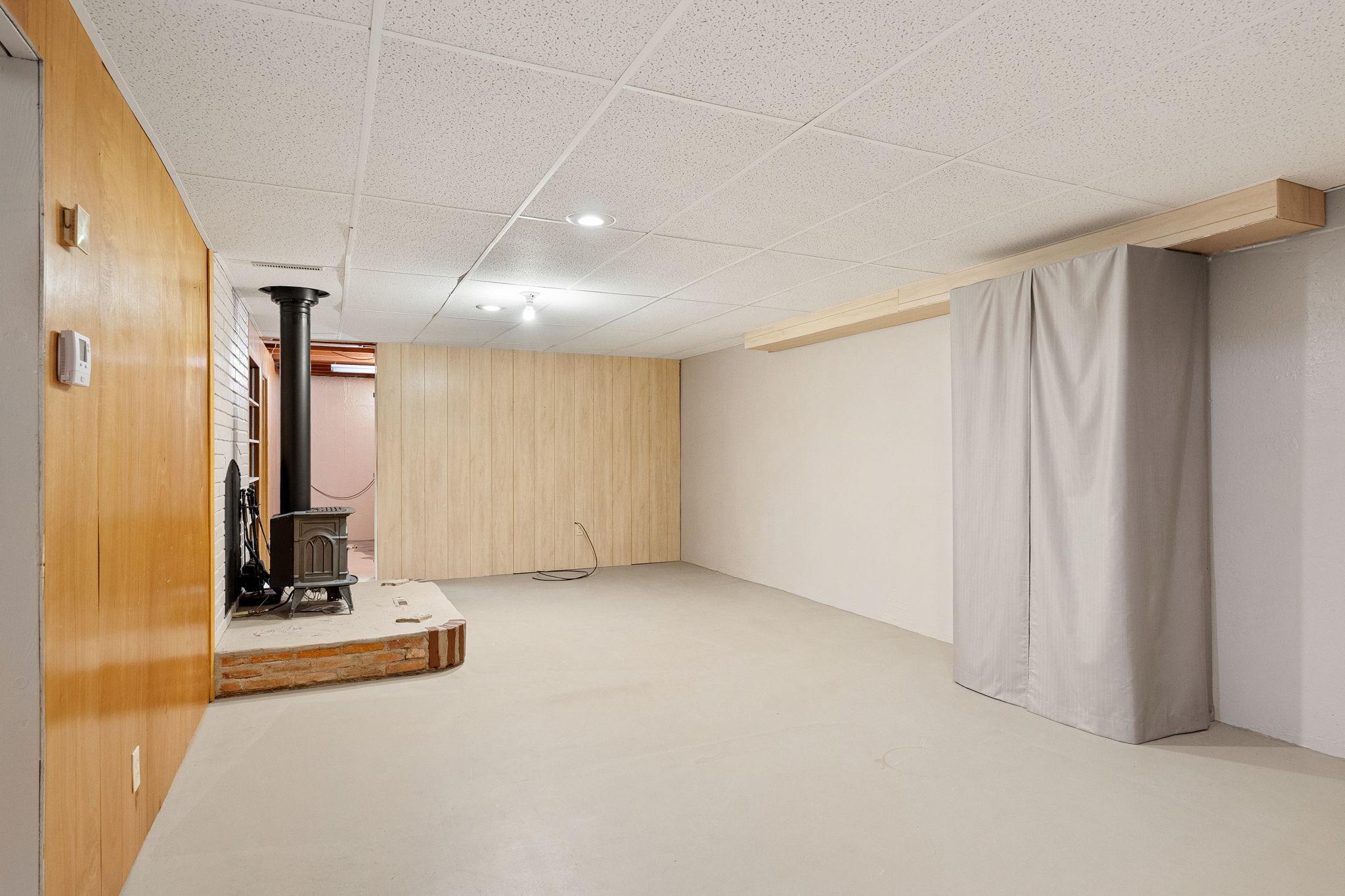 2005 11th Street Southwest Austin, MN 55912 - Photo 34 of 42