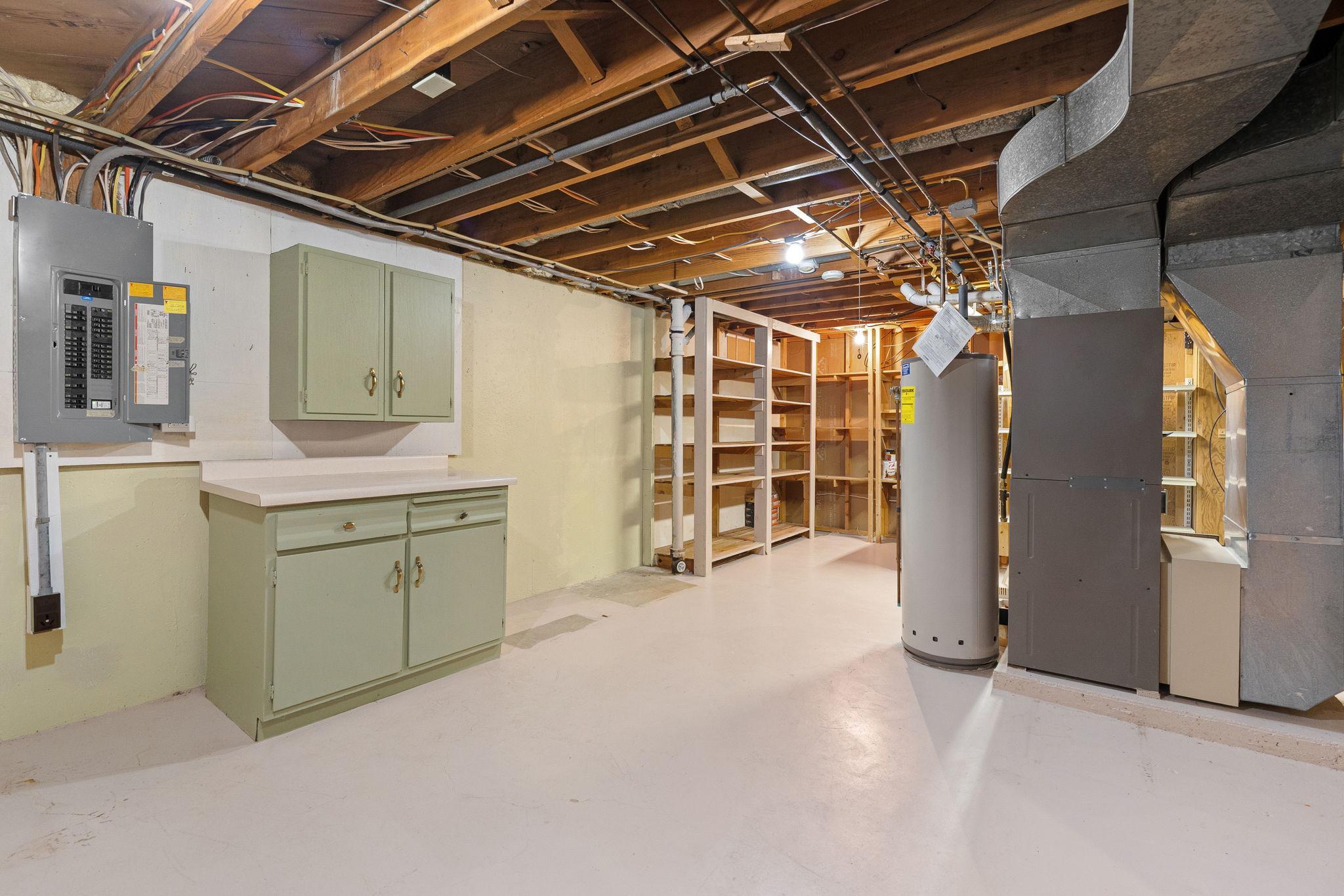 2005 11th Street Southwest Austin, MN 55912 - Photo 38 of 42