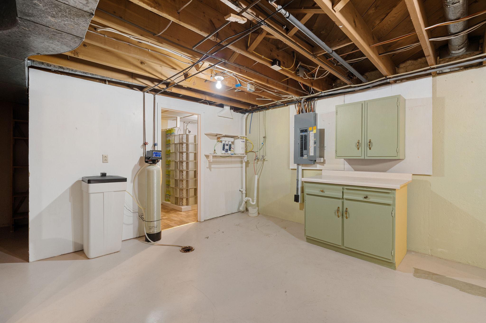 2005 11th Street Southwest Austin, MN 55912 - Photo 39 of 42