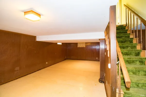 $420,000 | 501 Oriole Drive, Evansville, IN 47715