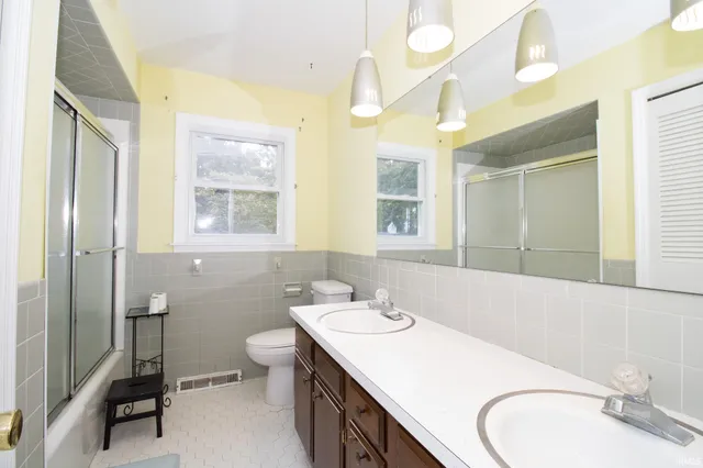 $435,500 | 501 Oriole Drive, Evansville, IN 47715