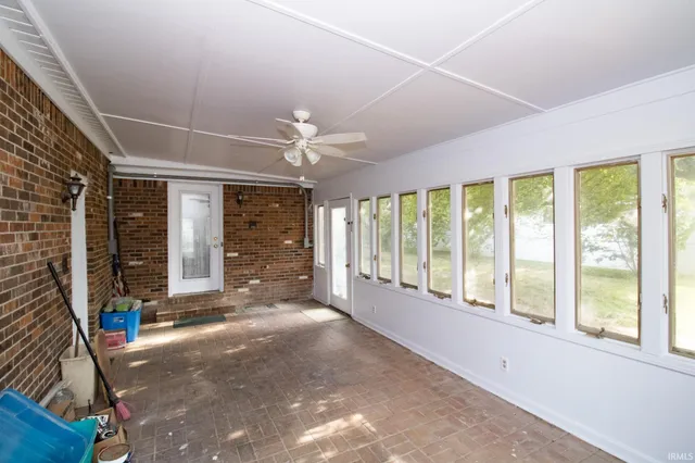 $435,500 | 501 Oriole Drive, Evansville, IN 47715