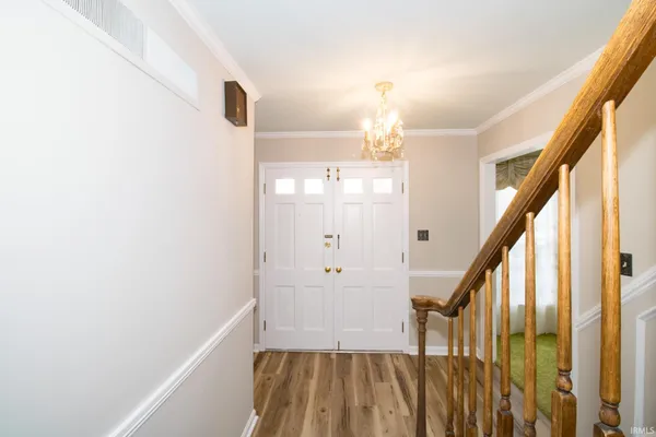 $420,000 | 501 Oriole Drive, Evansville, IN 47715