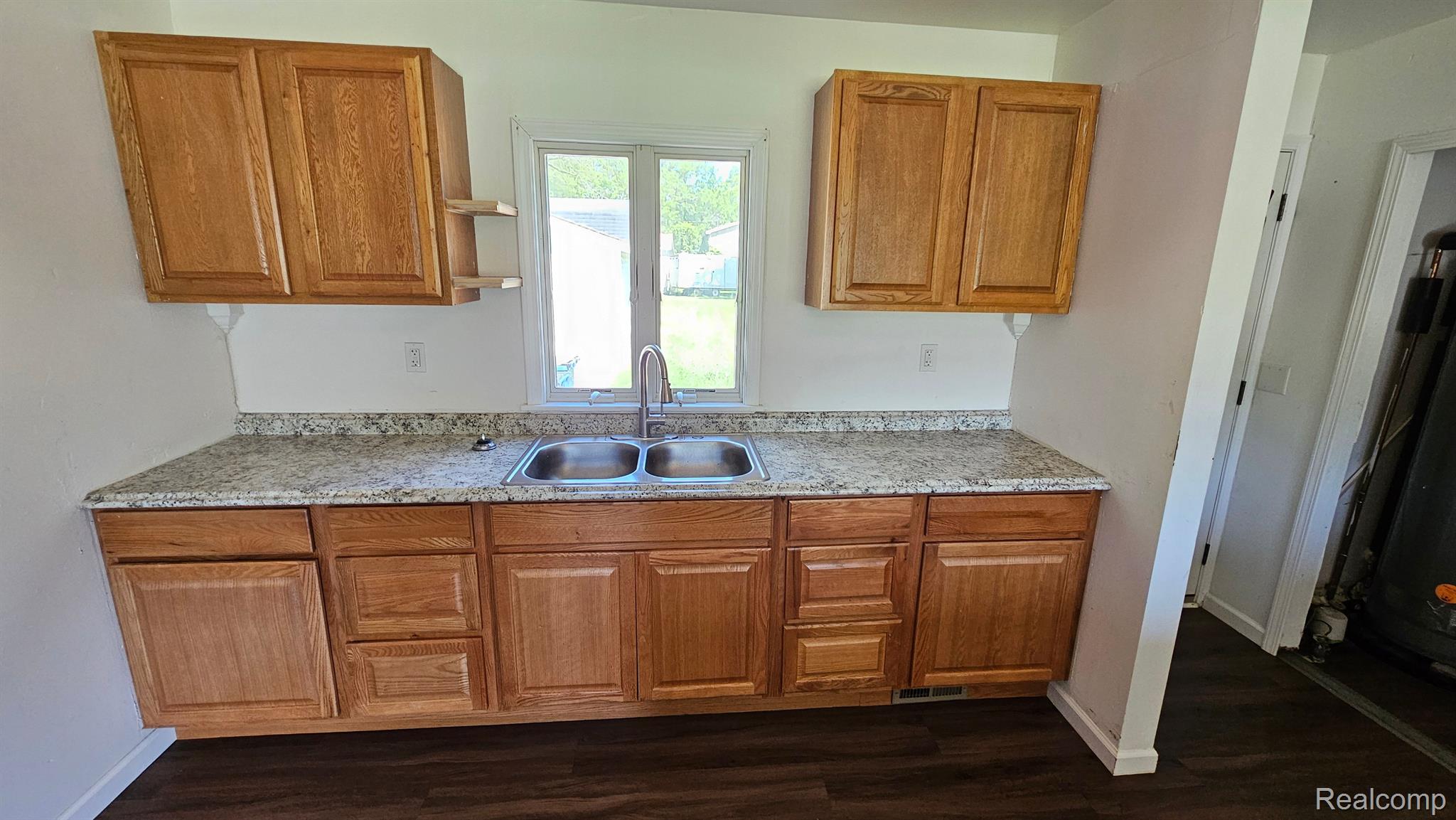 5415 Van Slyke Road Flint, MI 48507 - Photo 7 of 35 Gallery Image 7