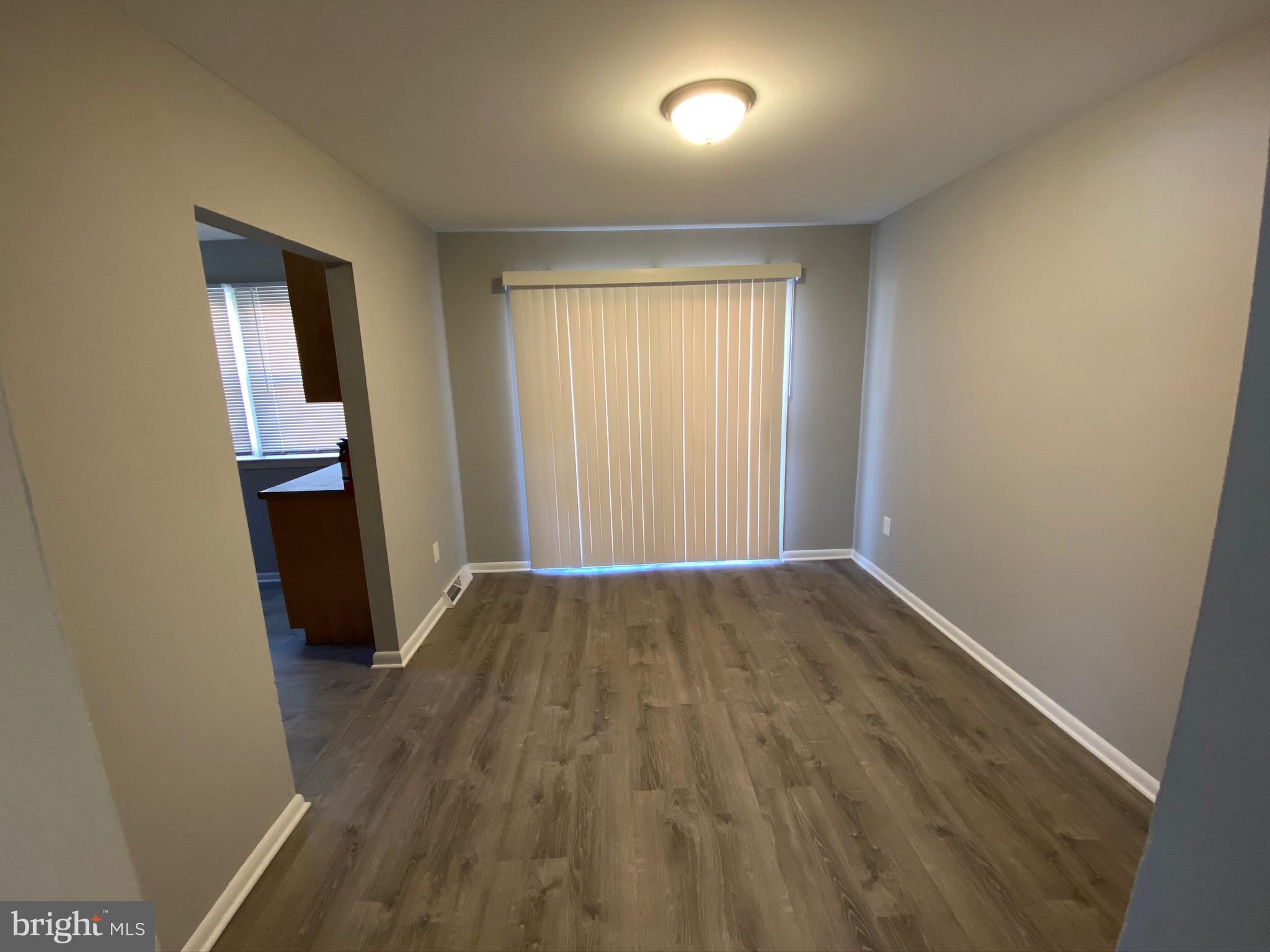 894 Tanyard Road Woodbury, NJ 08096 - Photo 9 of 18 Gallery Image 9