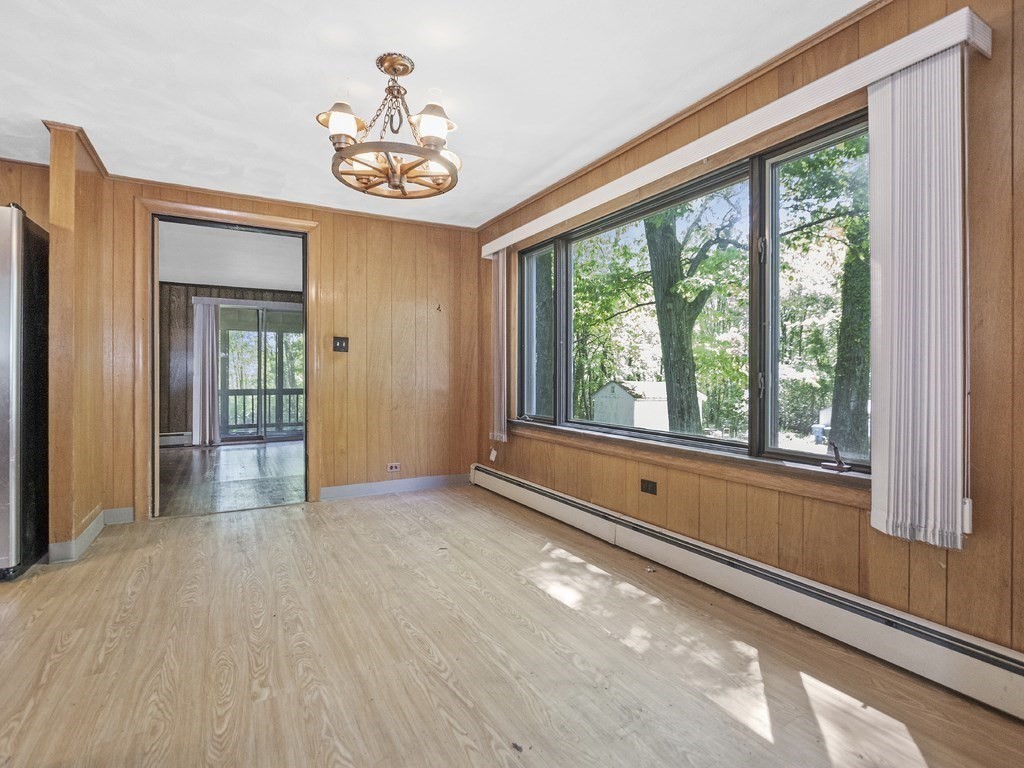 156 Hardy Pond Road Waltham, MA 02451 - Photo 14 of 39