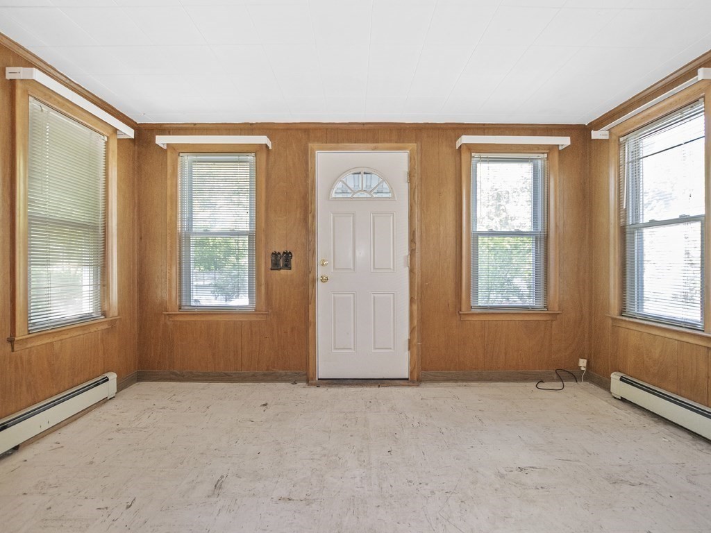 156 Hardy Pond Road Waltham, MA 02451 - Photo 18 of 39