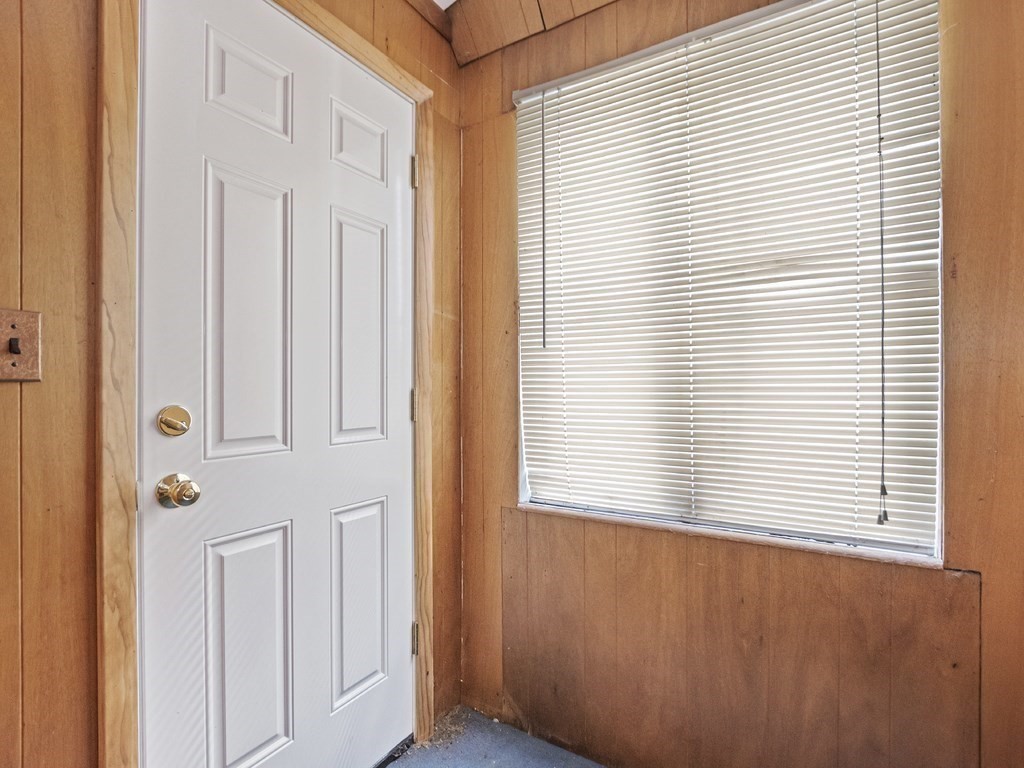 156 Hardy Pond Road Waltham, MA 02451 - Photo 25 of 39