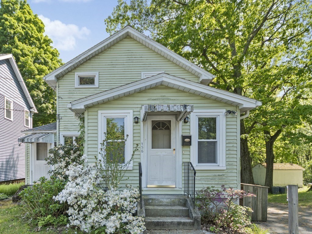 156 Hardy Pond Road Waltham, MA 02451 - Photo 33 of 39