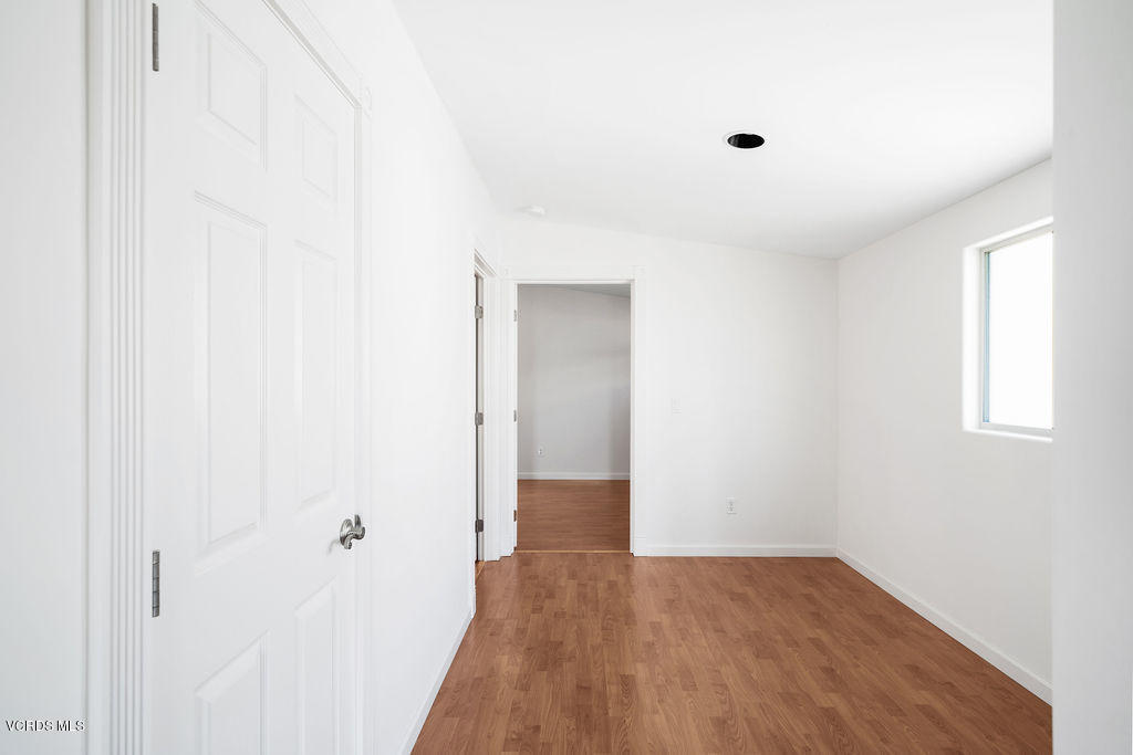 141 Santa Paula Avenue Oxnard, CA 93035 - Photo 24 of 48 DSC07522