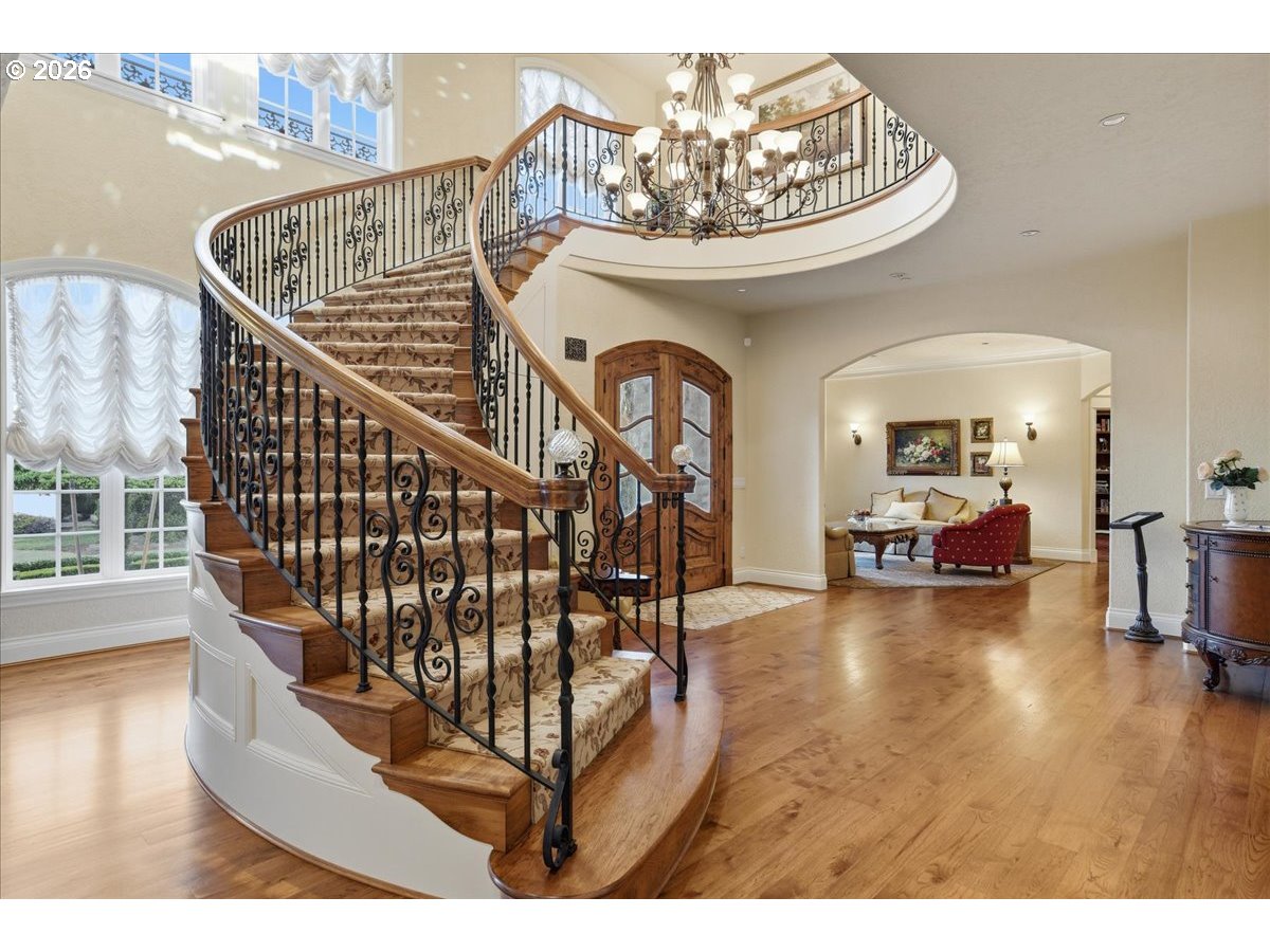 5807 Northwest El Rey Drive Camas, WA 98607 - Photo 35 of 48 Staircase
