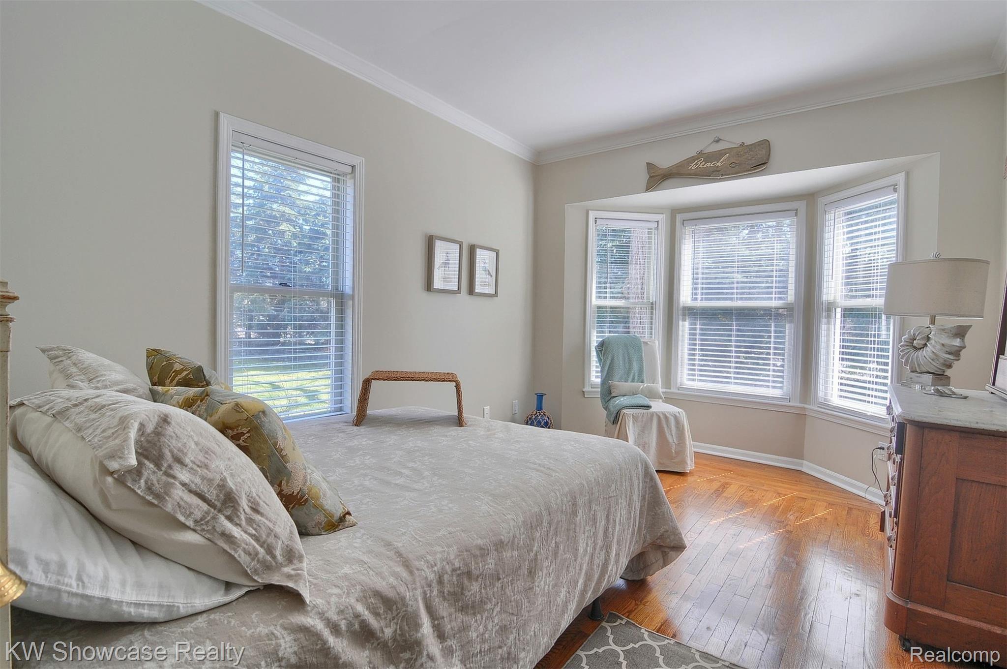 4073 Split Rail Lane Fenton, MI 48430 - Photo 26 of 37 27-2nd Bedroom.jpg