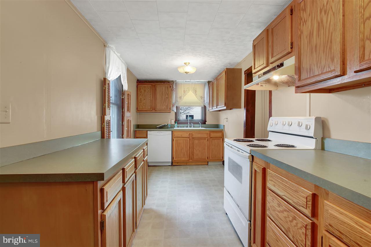 1740 Carrolls Tract Road Orrtanna, PA 17353 - Photo 10 of 24 Gallery Image 10