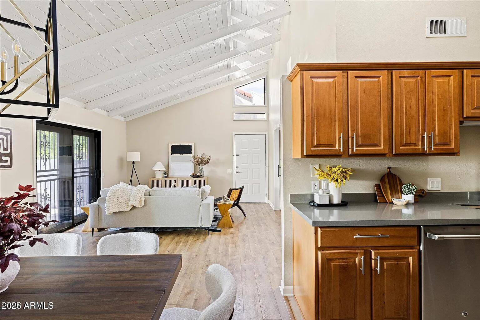 4313 North 28th Street Phoenix, AZ 85016 - Photo 5 of 15 4313 N 28th.7