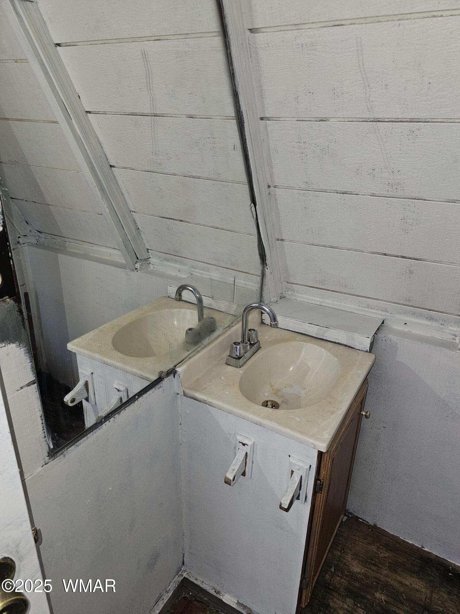 2130 Cottontail Road Overgaard, AZ 85933 - Photo 8 of 18 20250316_123148