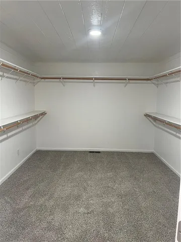 $389,950 | 14096 Mitchell Court, Basehor, KS 66007