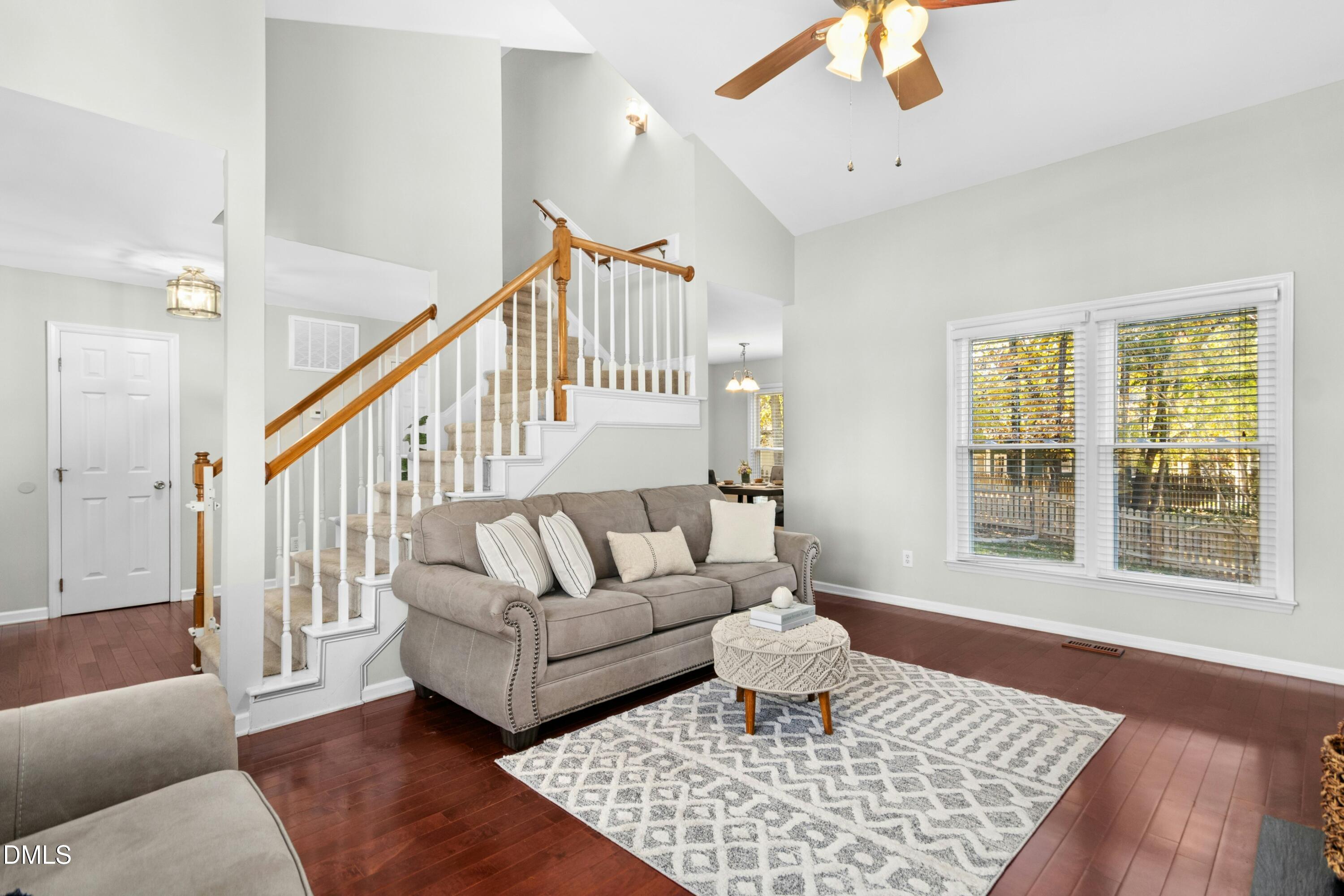 12133 Mabledon Court Raleigh, NC 27613 - Photo 7 of 34 008-488119-IMG_0244