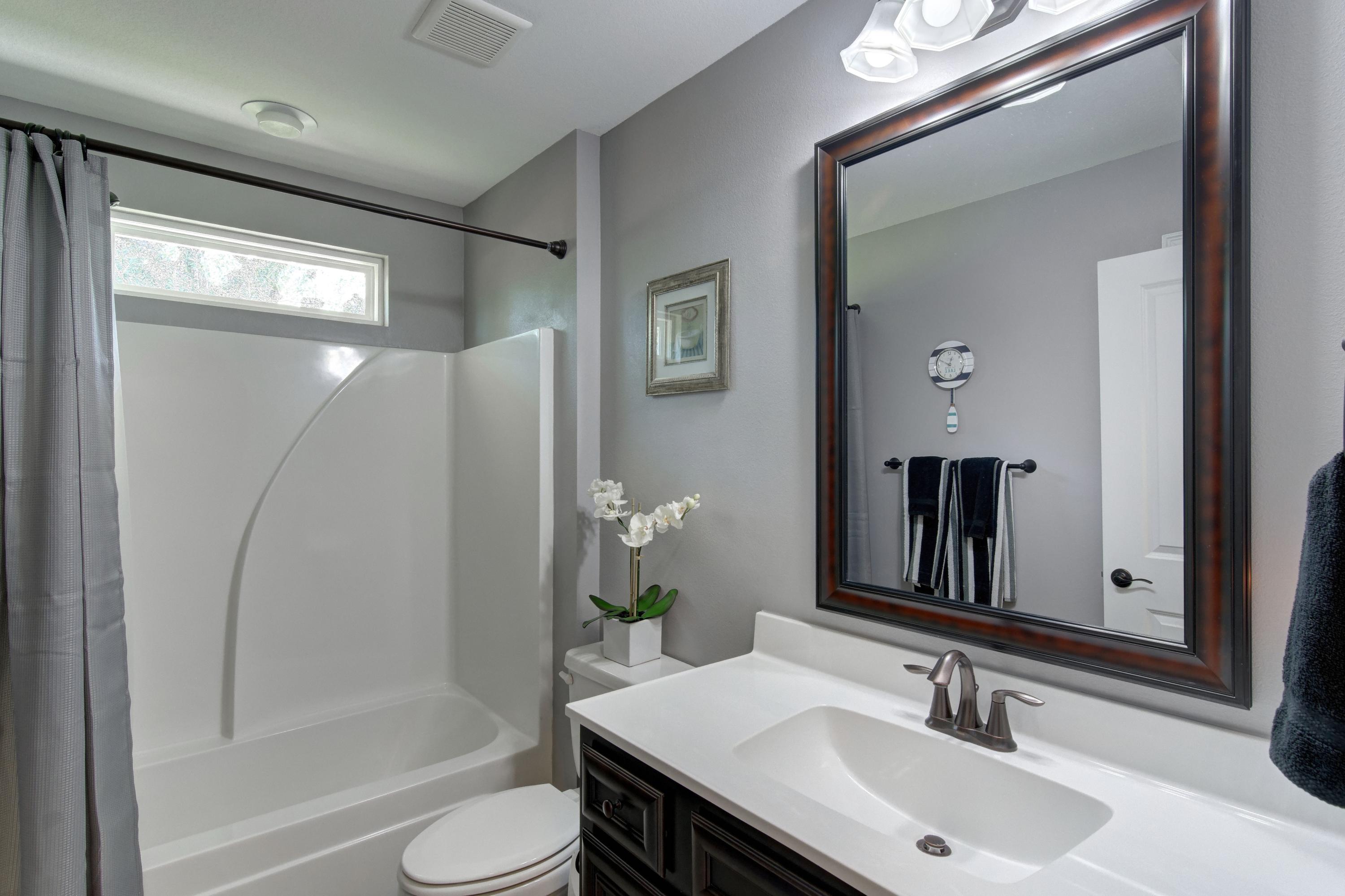 2592 Crescent Road Navarre, FL 32566 - Photo 38 of 67 41-141_Bathroom_02_01